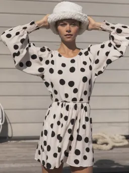 Kivari Rammy Babydoll Mini Dress Print Size XS/Au 6 for rent on The Volte - image 2