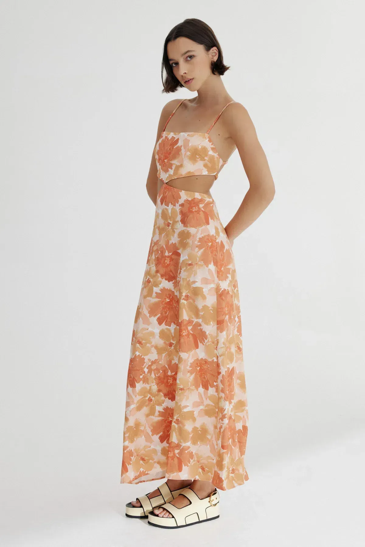 Significant Other Maeve Maxi Dress in Scarlett Poppy Floral Size 12 - Image 2