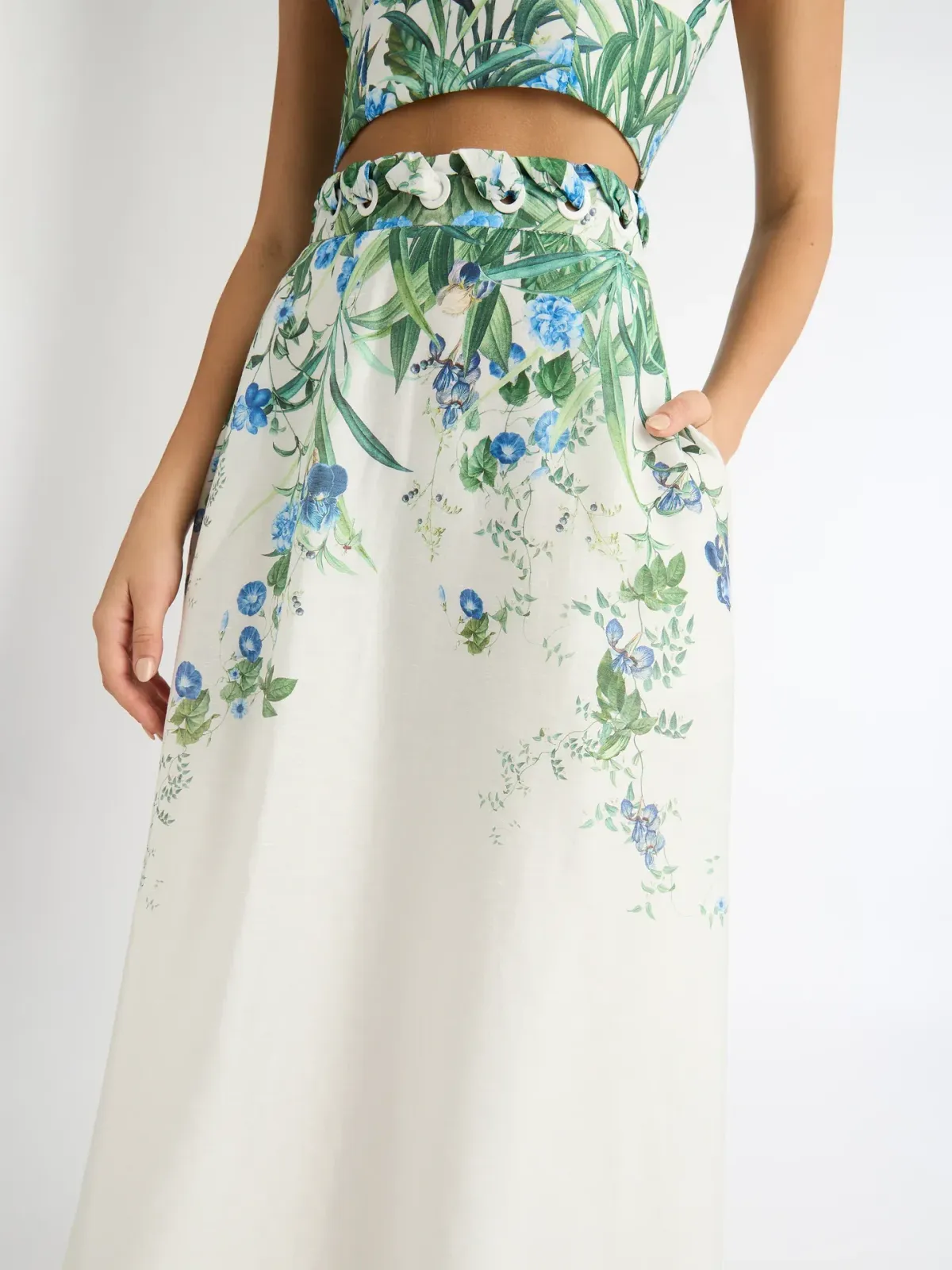 Sheike Madrid Skirt & Top Set Floral Size AU 10  - Image 4