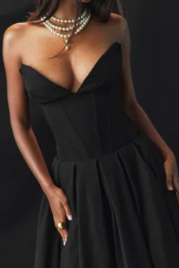 House Of CB Lady Strapless Midi Dress Black Size M / AU 10 for rent on The Volte - image 6