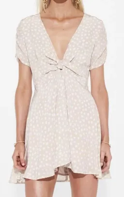 Sir The Label Valentina Dress Cream Size 10 for rent on The Volte - image 2