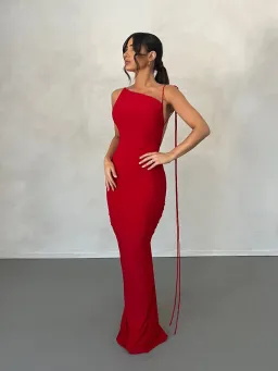 Melani the Label Gia Gown Red Size AU 6 for rent on The Volte - image 4