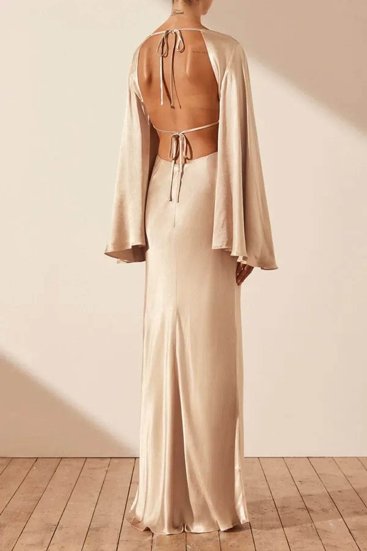 Shona Joy La Lune Flared Sleeve Open Back Maxi Dress Gold Size 6 - Image 3