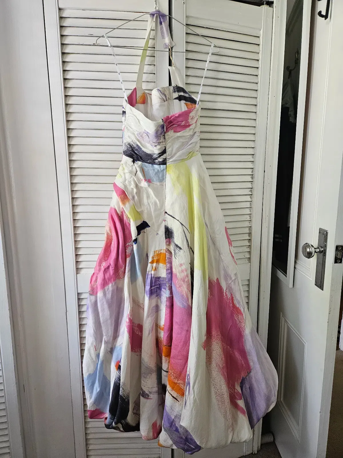 AJE HALTER NECK ABSTRACT SUNSET MIDI DRESS SIZE 8 - Image 3