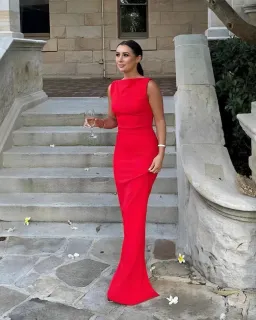Effie Kats Verona Gown Cherry Red Size S / AU 8 for rent on The Volte - image 4