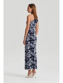 Scanlan Theodore Italian Floral Mesh Dress Navy Size AU 6 for rent on The Volte - image 3