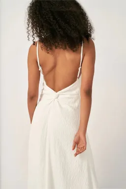 Sovere Georgia Maxi Dress White Size 8 for rent on The Volte - image 6