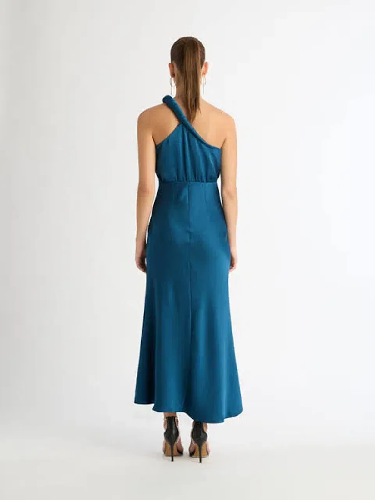 Sheike Naomi Maxi Dress in Blue Size 16 - Image 2
