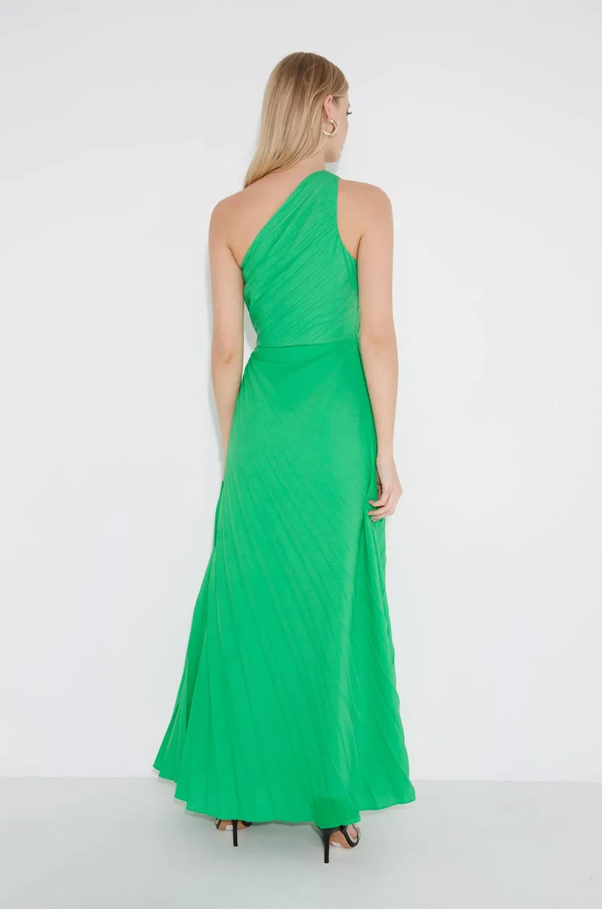 Sonya Azalea Gown Barcelona Green Size 10 - Image 3