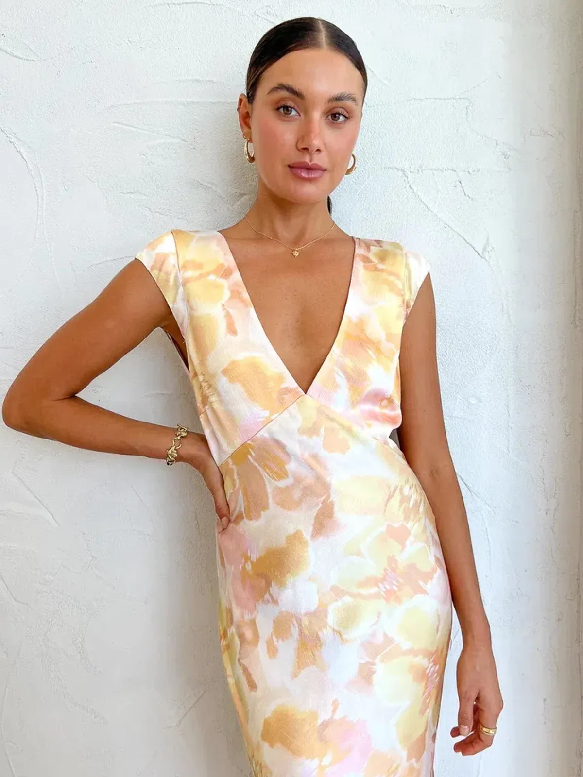 Bec & Bridge Indi V Maxi Dress Floral Haze Size AU 8 - Image 2