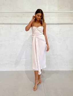 Significant Other Parlour Dress Petal Pink Size AU 12 for rent on The Volte - image 4