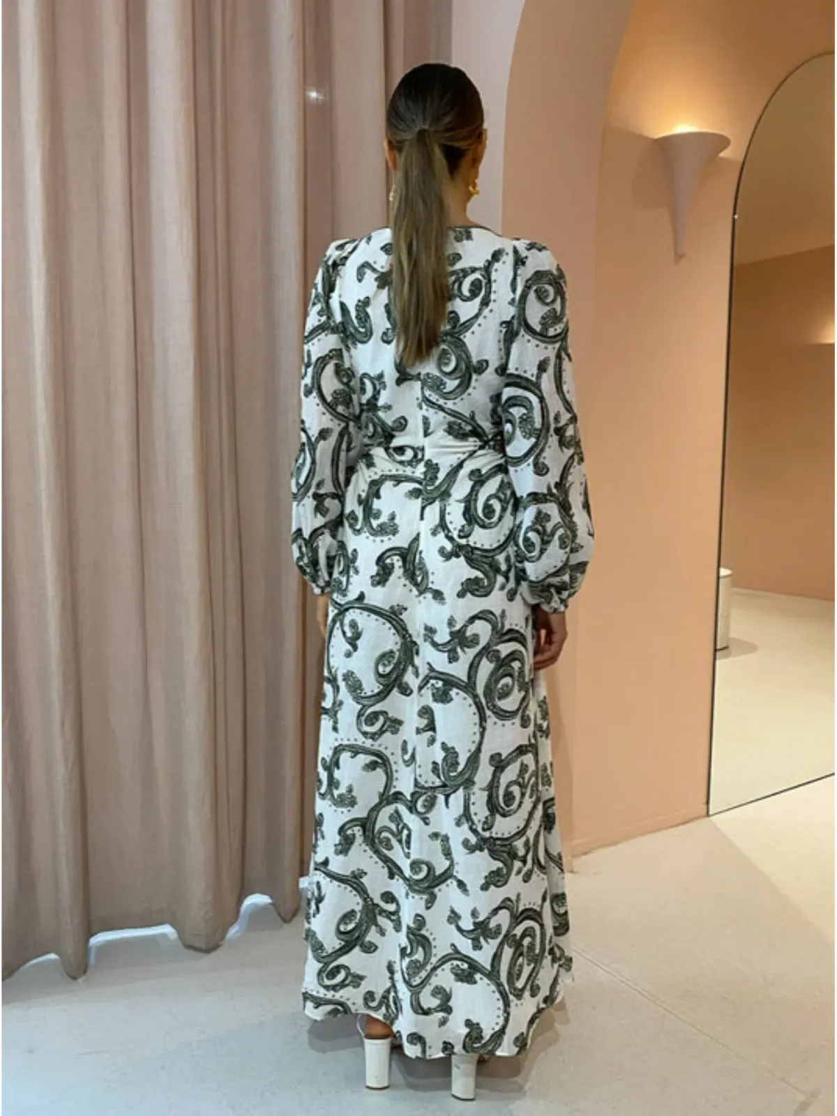 Kate Ford Zelie Cut Out Dress in Valentina Size AU 4 - Image 3