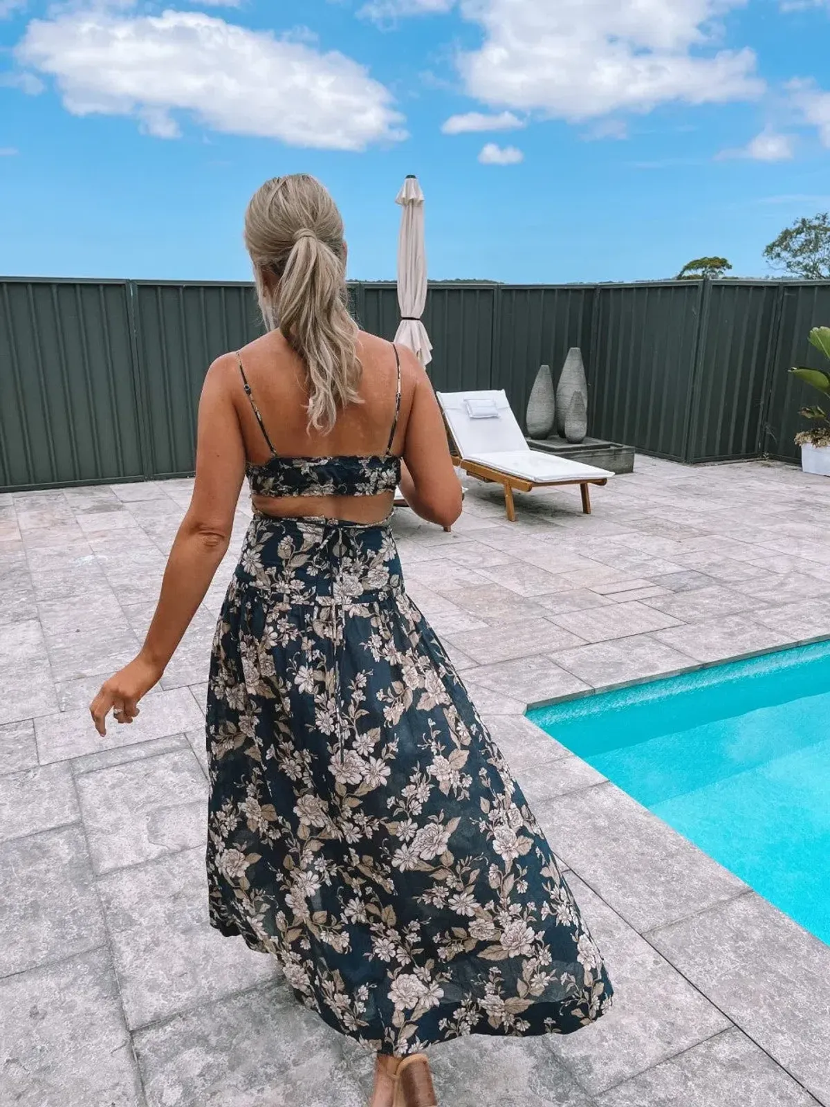 Bec & Bridge Opaline Floral Crop Top and Skirt Set Floral Size 6 - Image 2