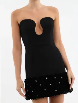 Rebecca Vallance The Elanie Mini Dress Black Size 8  for rent on The Volte - image 5