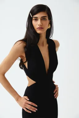 THE NEW ARRIVALS by İlkyaz Özel Romy in Chez Castel Dress Black Size 6/XS for rent on The Volte - image 2