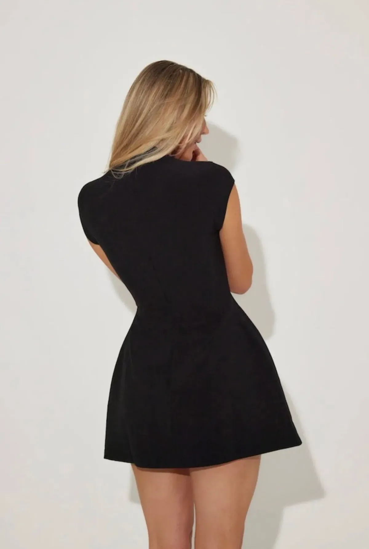 Odd Muse The Ultimate Muse Cap Sleeve Mini Dress Black Size 10 - Image 2