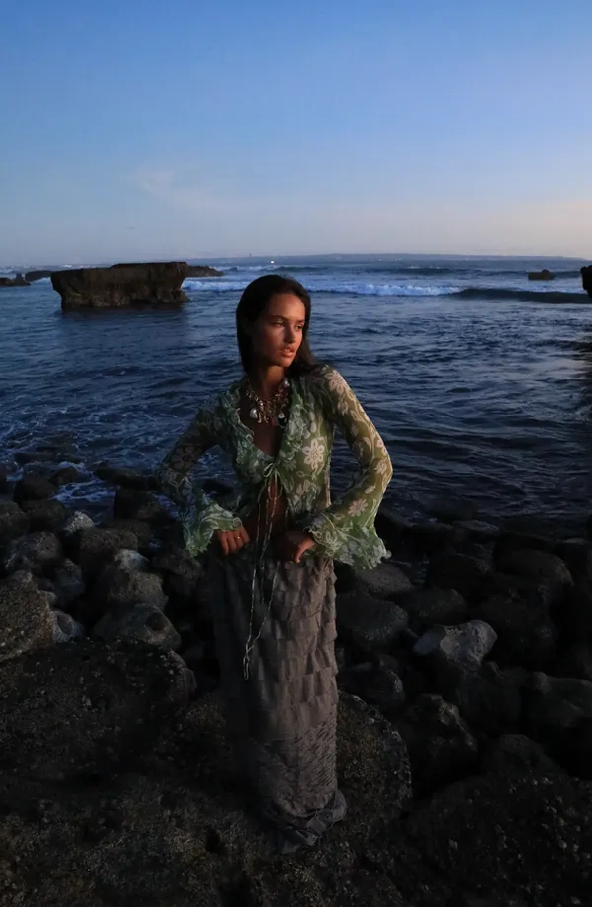 Ranaco Atelier Front Tie Blouse Moss Green One Size - Image 2