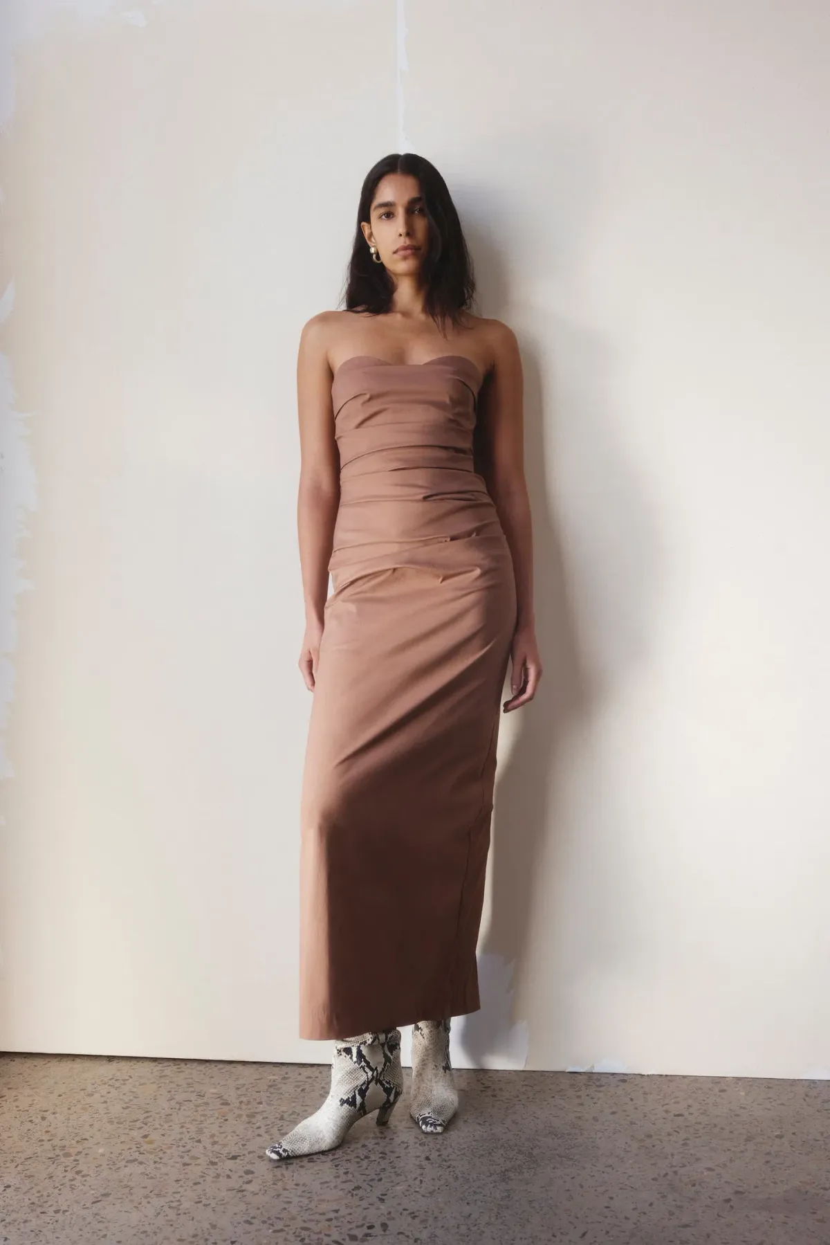 Sir The Label The Alba Strapless Gown in Mocha Size 0/Au 6 - Image 3