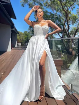 Jadore Penelope Gown Maxi Dress Ivory Size 6 for rent on The Volte - image 1