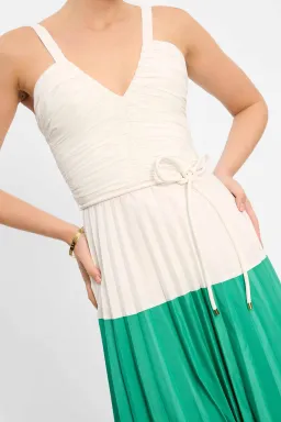 Rebecca Vallance Gia Midi Dress Green/White Size 10 for rent on The Volte - image 2