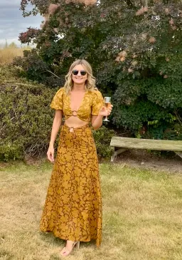  Hansel And Gretel Greer Top And Freya Skirt Set In Gold Leaf Size Xs / Au 6 for rent on The Volte - image 6