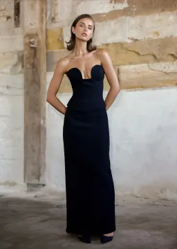 Arcina Ori Frida Bustier and Sloan Skirt Set Black Size S / AU 8 for rent on The Volte - image 9