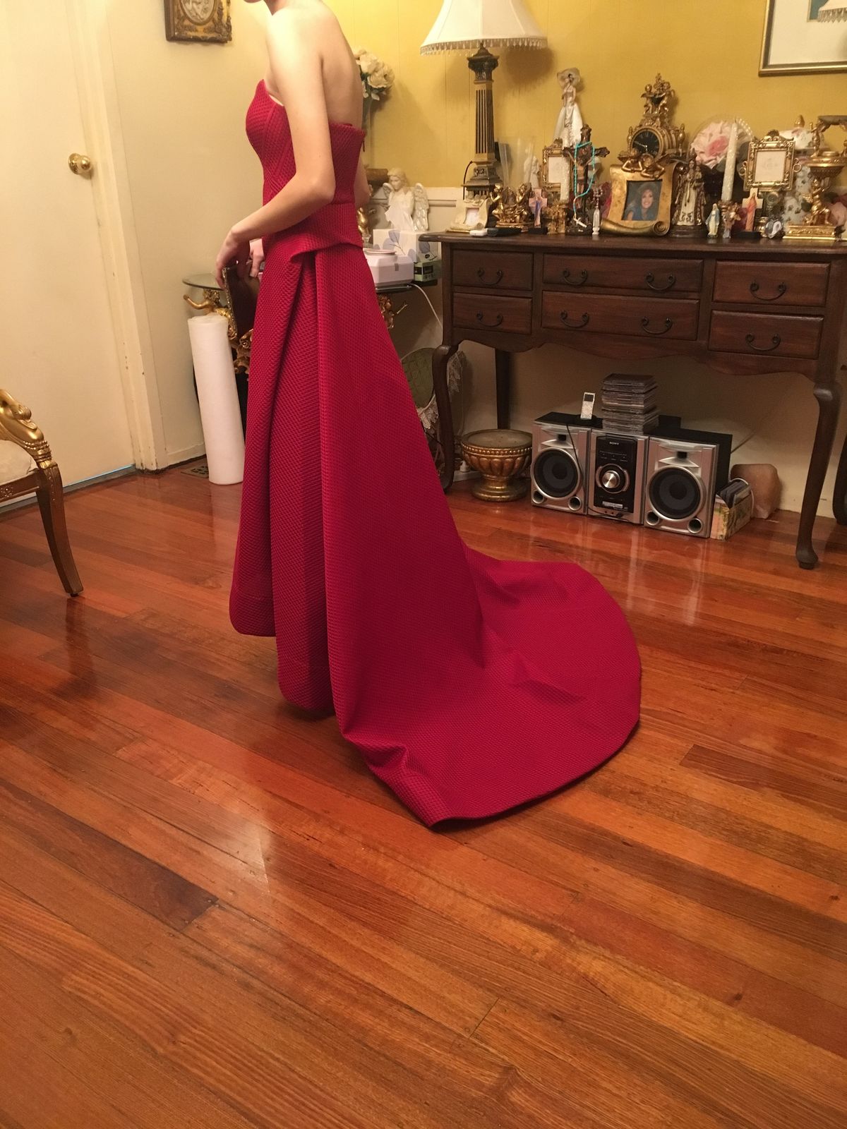 Bariano Taylor Strapless Ball Gown Burgundy Size 6 - Image 3