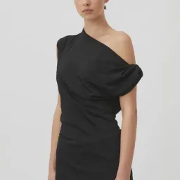 Camilla & Marc The Annalise Top Black Size 8 for rent on The Volte - image 2