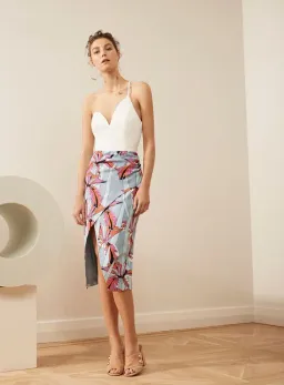 C/MEO Collective "Hold On Mist" Floral Pencil Skirt Size 6 for rent on The Volte - image 2