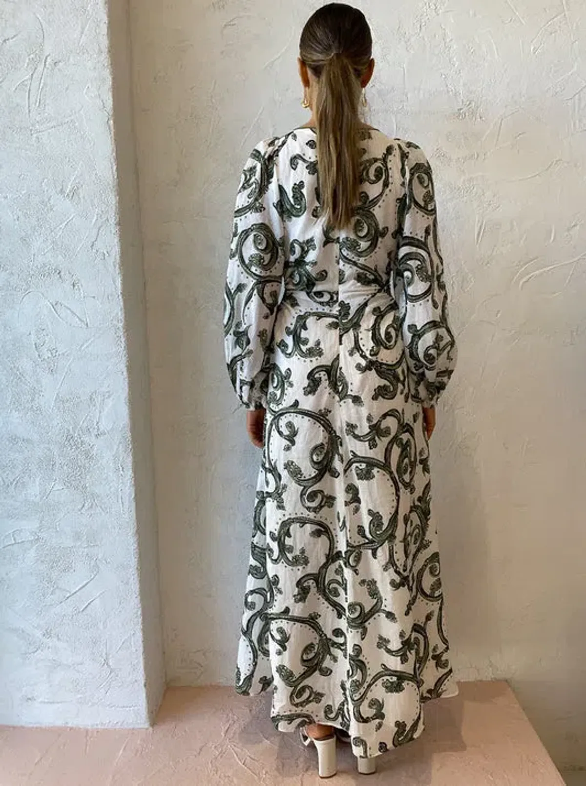 Kate Ford Zelie Cut Out Dress Valentina Print Size 1 / AU 8 - Image 2