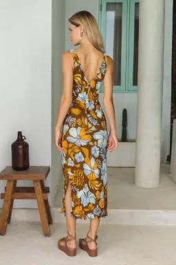 Nine Lives Bazaar Sarah Bias Midi Dress Bamboo Size 20 for rent on The Volte - image 2