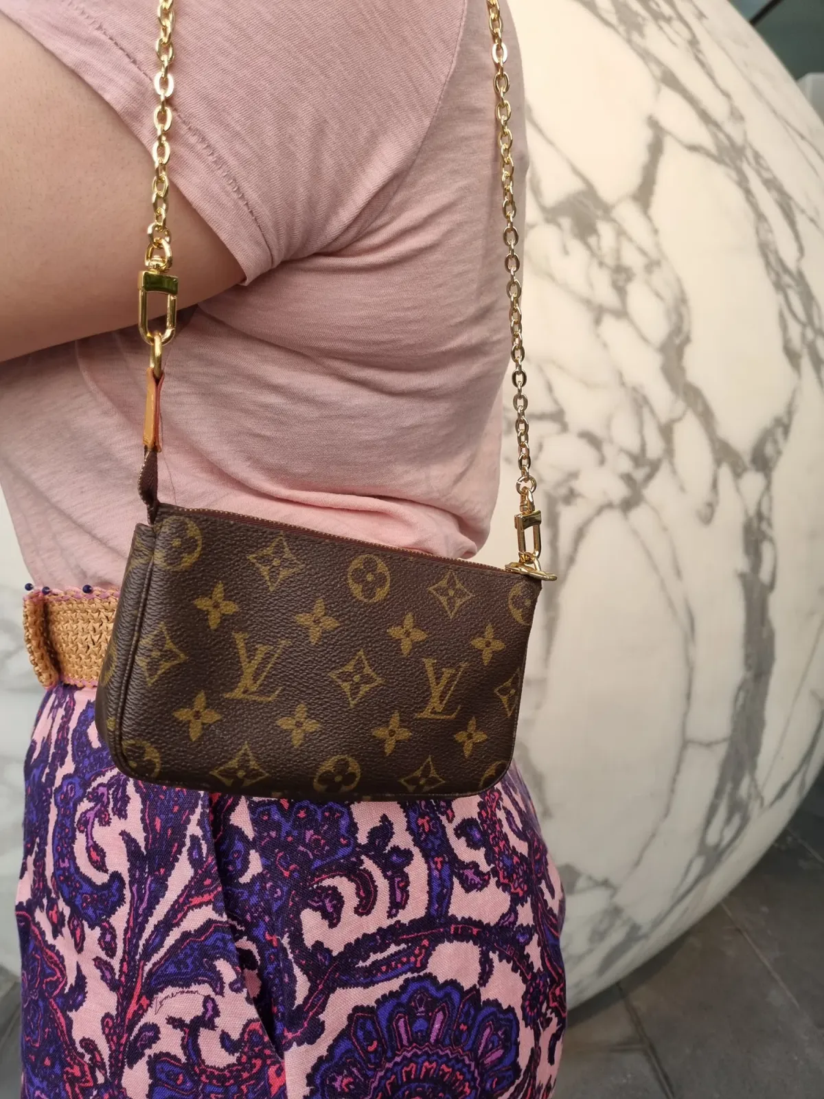 Louis Vuitton Mini Shoulder Bag Monogram - Image 4