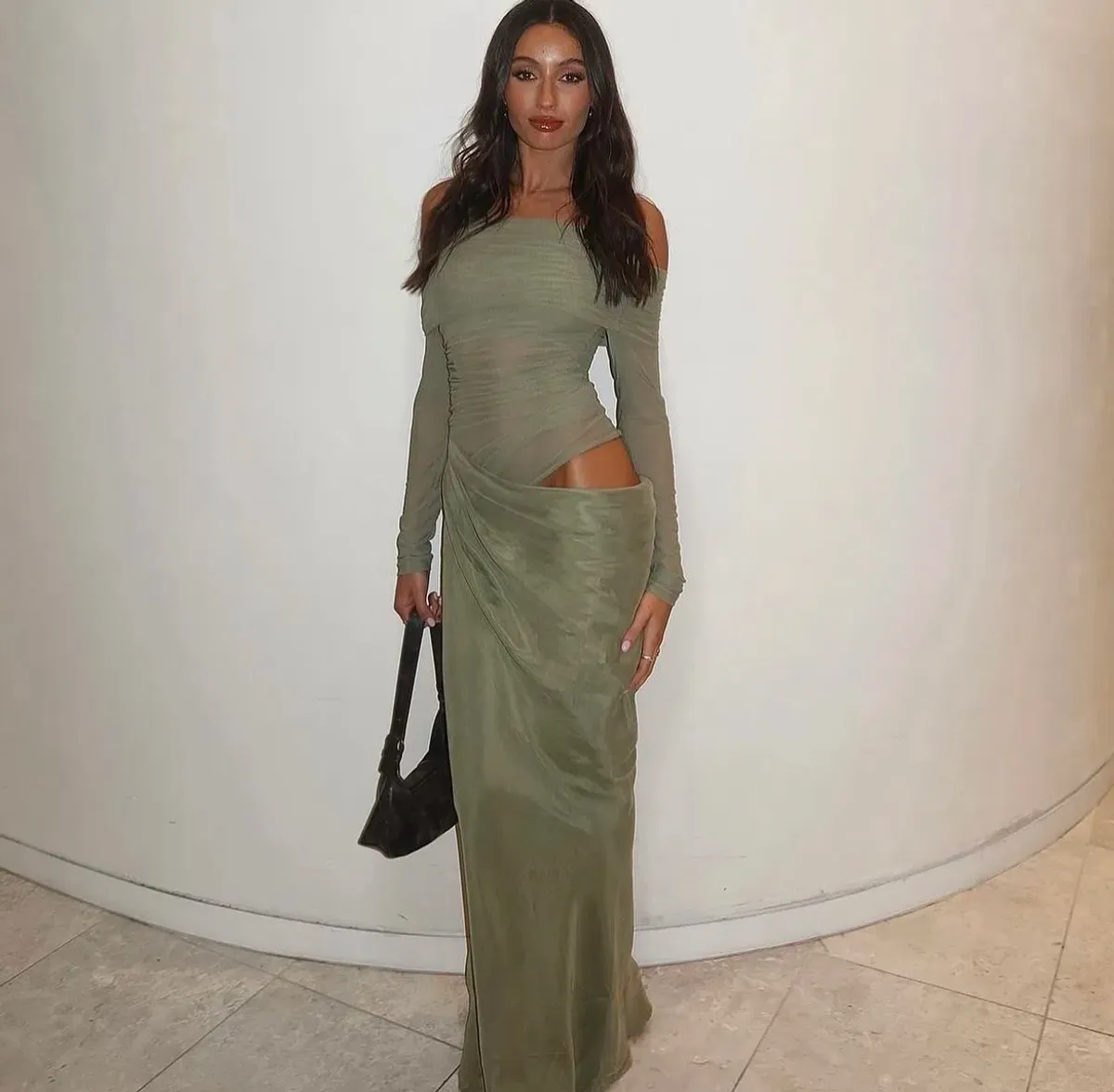 Benni Yasmin Off Shoulder Maxi Dress in Pistachio Size 8 - Image 1