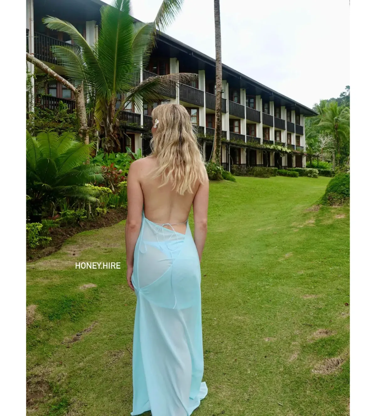 Natalie Rolt Anastasia Mini Dress in Baby Blue Size 1 / AU 8 - Image 7