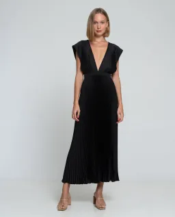 L'Idee Gala Gown in Noir Size 8  for rent on The Volte - image 1