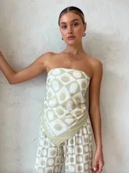 By Johnny Duality Scarf & Pant Set Print Size 8 for rent on The Volte - image 3