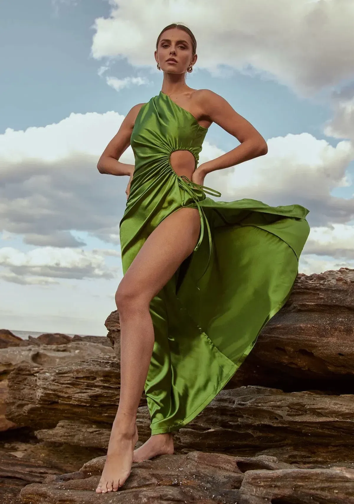 SONYA MODA Nour Maxi Dress Olive size 12 - Image 1