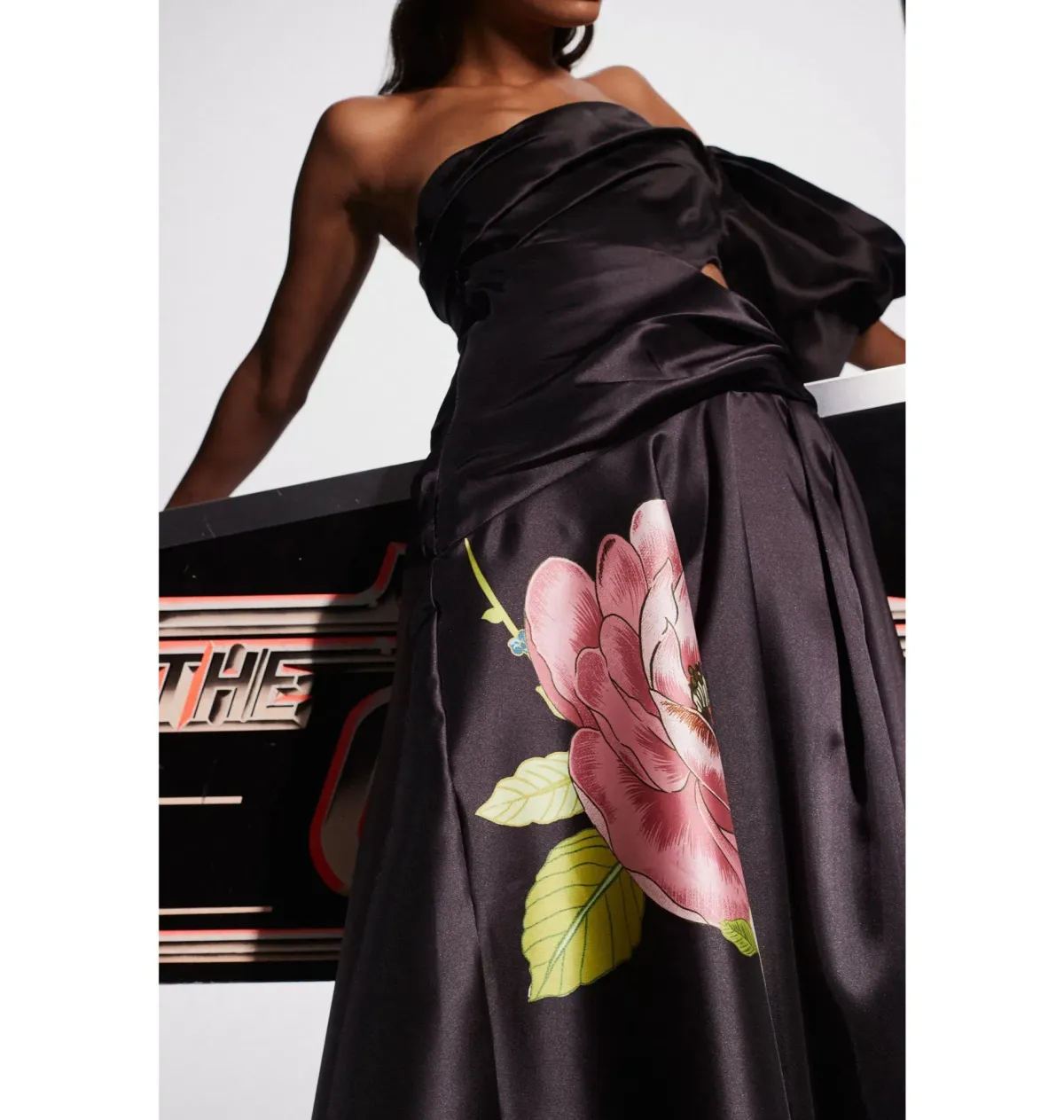 Alemais Regent Gown Noir Black Size AU 16 - Image 2