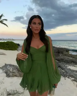 Chic Le Frique Gaia Mini Dress Pistachio Green Size 12 for rent on The Volte - image 4