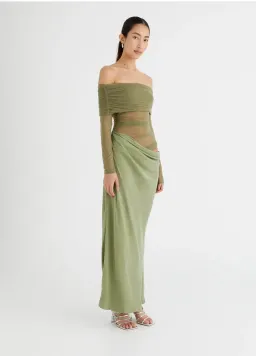 BENNI Yasmin Maxi Dress Pistachio Size AU 6 for rent on The Volte - image 2