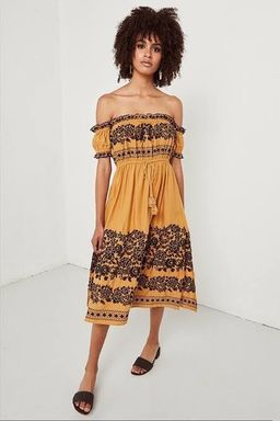 Spell & the Gypsy Collective Venus Off Shoulder Mid Dress Yellow Size 12 for rent on The Volte - image 1
