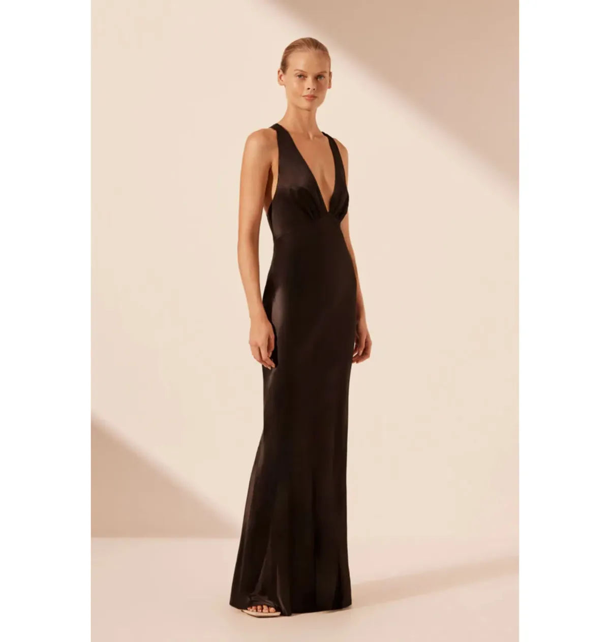 Shona Joy La Lune Plunged Cross-Back Gown Black Size AU 8 - Image 2
