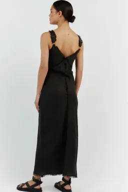 Dissh Georgie Linen Fringe Midi Dress Black Size 6 for rent on The Volte - image 3