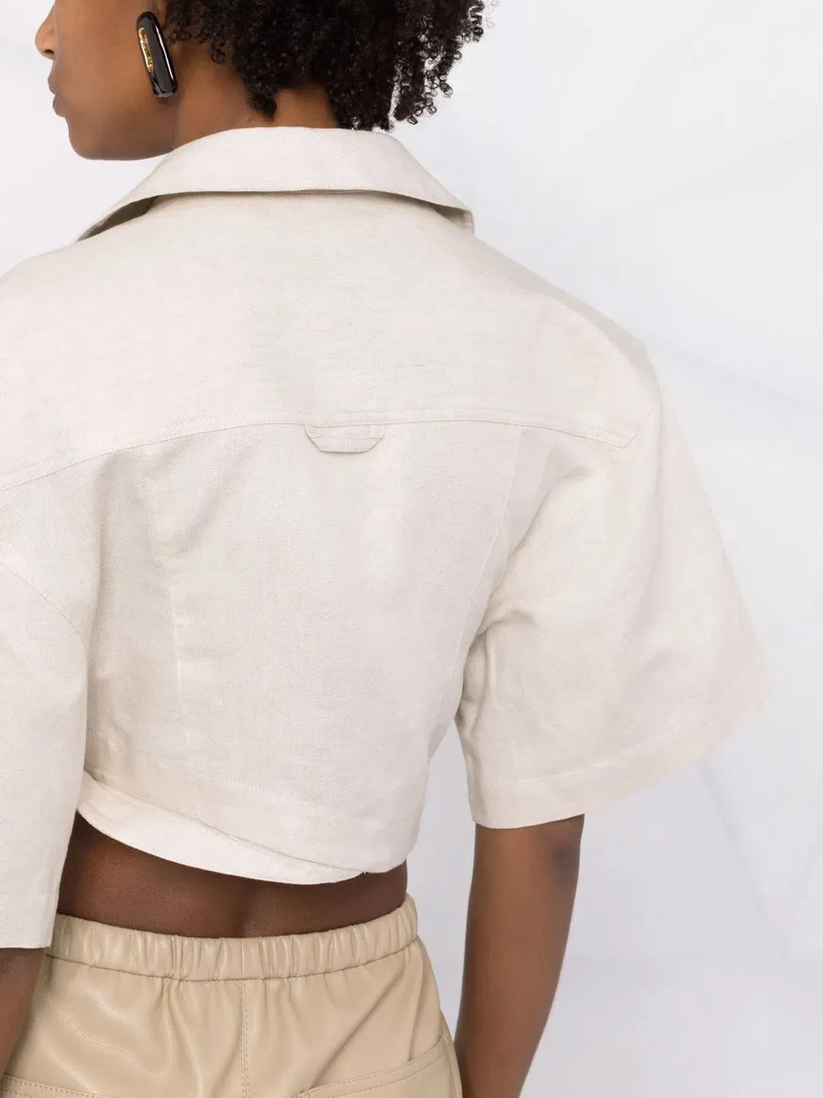 Jacquemus La Chemise Capri Cropped Shirt Beige Size 6 - Image 2
