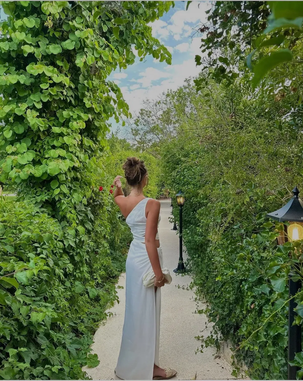  Lexi Aurea Dress White Size 6 - Image 4