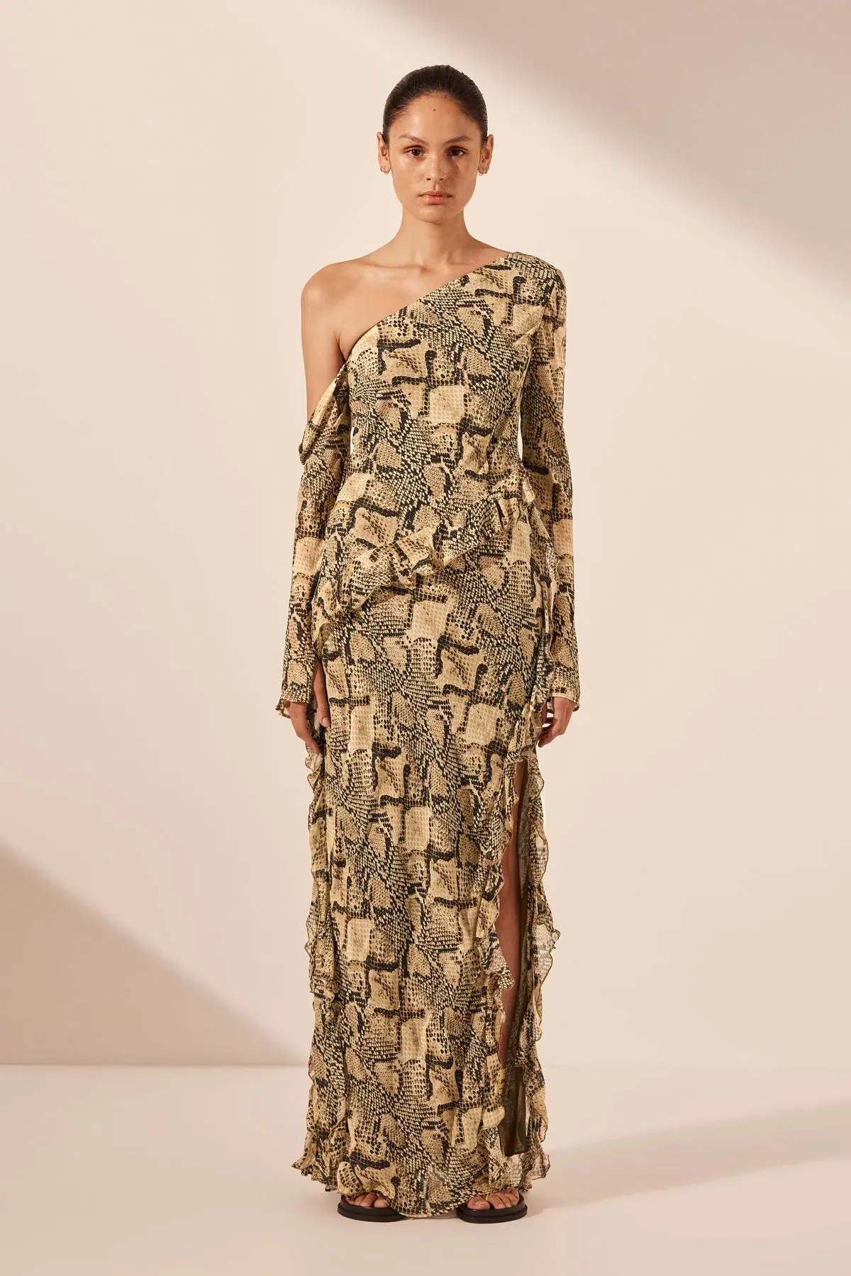 Shona Joy Hadiya Asymmetrical Long Sleeve Ruffle Maxi Dress Print Size 6 - Image 2