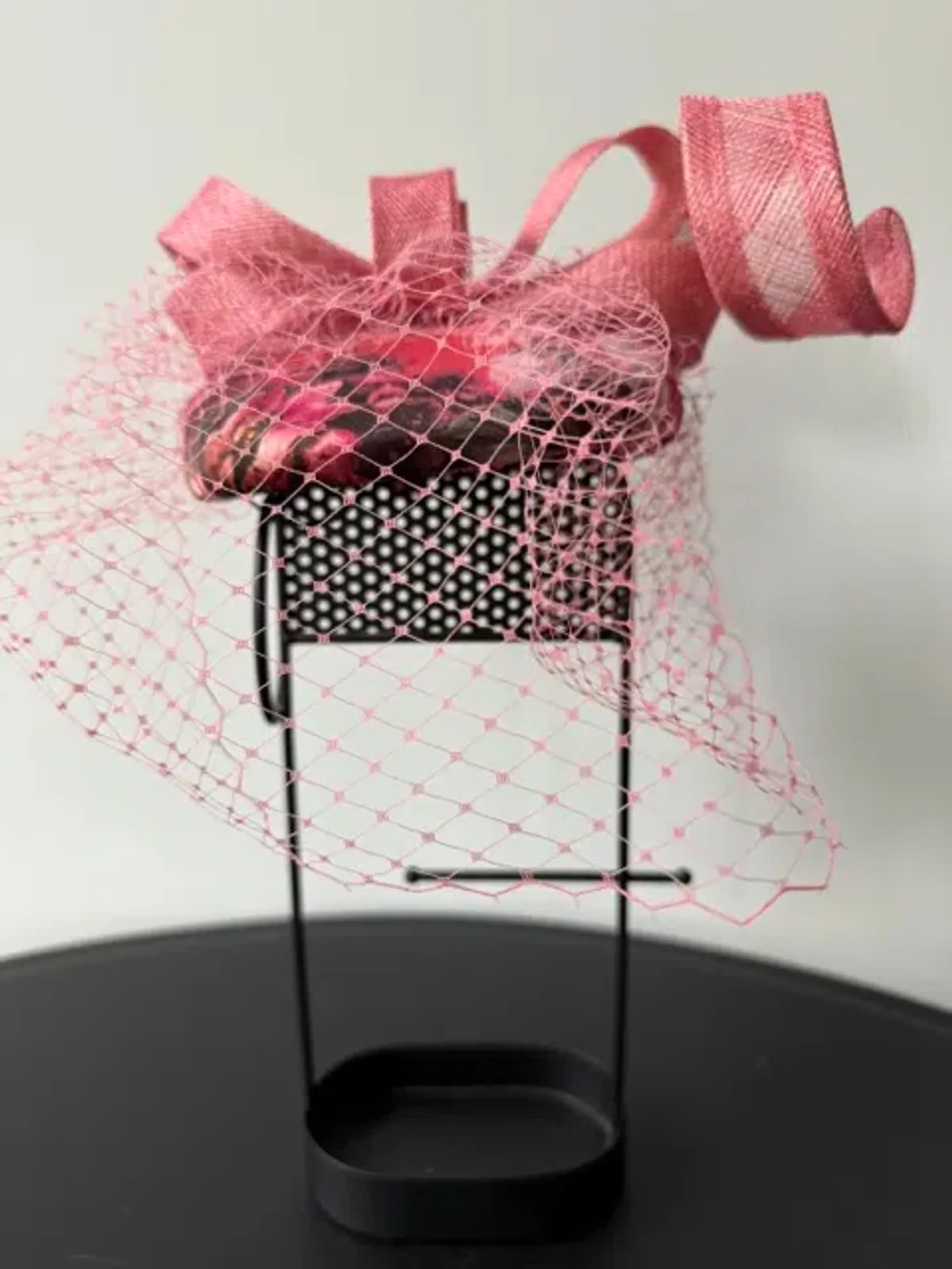 Olga Berg Pill Box Headwear with Netting Pink One Size - Image 1