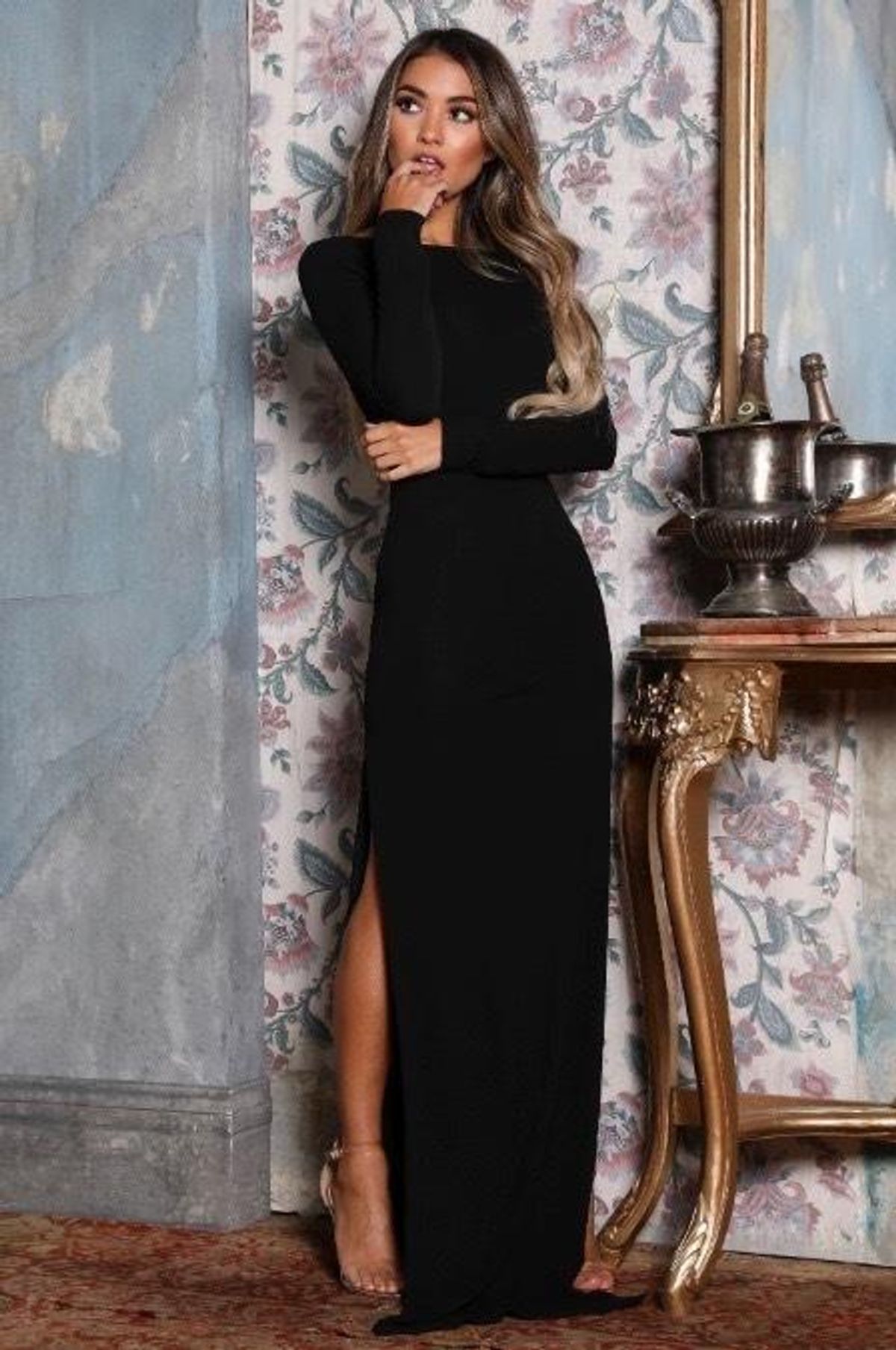 Abyss by Abby Cleo Gown size 6 - Image 3