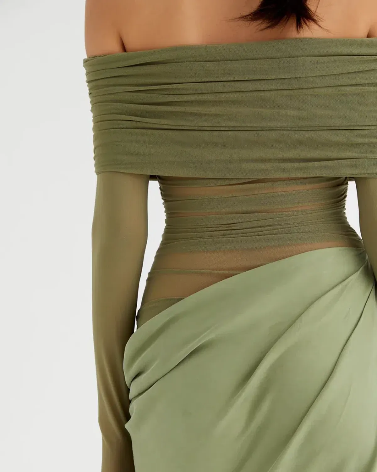 Benni Yasmin Off-Shoulder Maxi Dress Pistachio Size 8  - Image 2