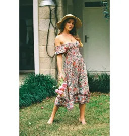 Arnhem Juliette Shirred Midi Dress in Ivory Rose Size AU 8  for rent on The Volte - image 8